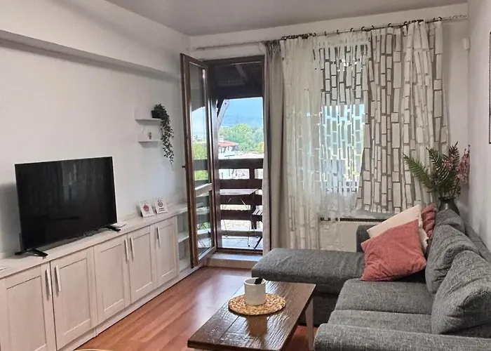 Belvedere Club H80 Apartment